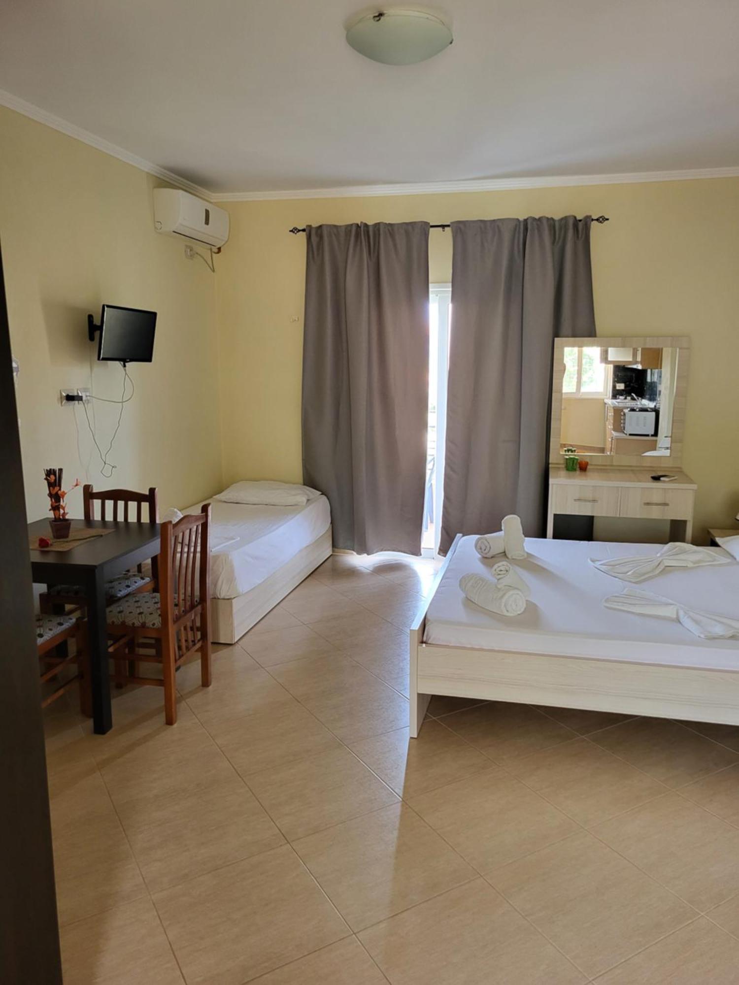 Apartments Jay Ksamil Dış mekan fotoğraf